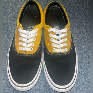 Yellow and black vans lace up men’s size 10.5